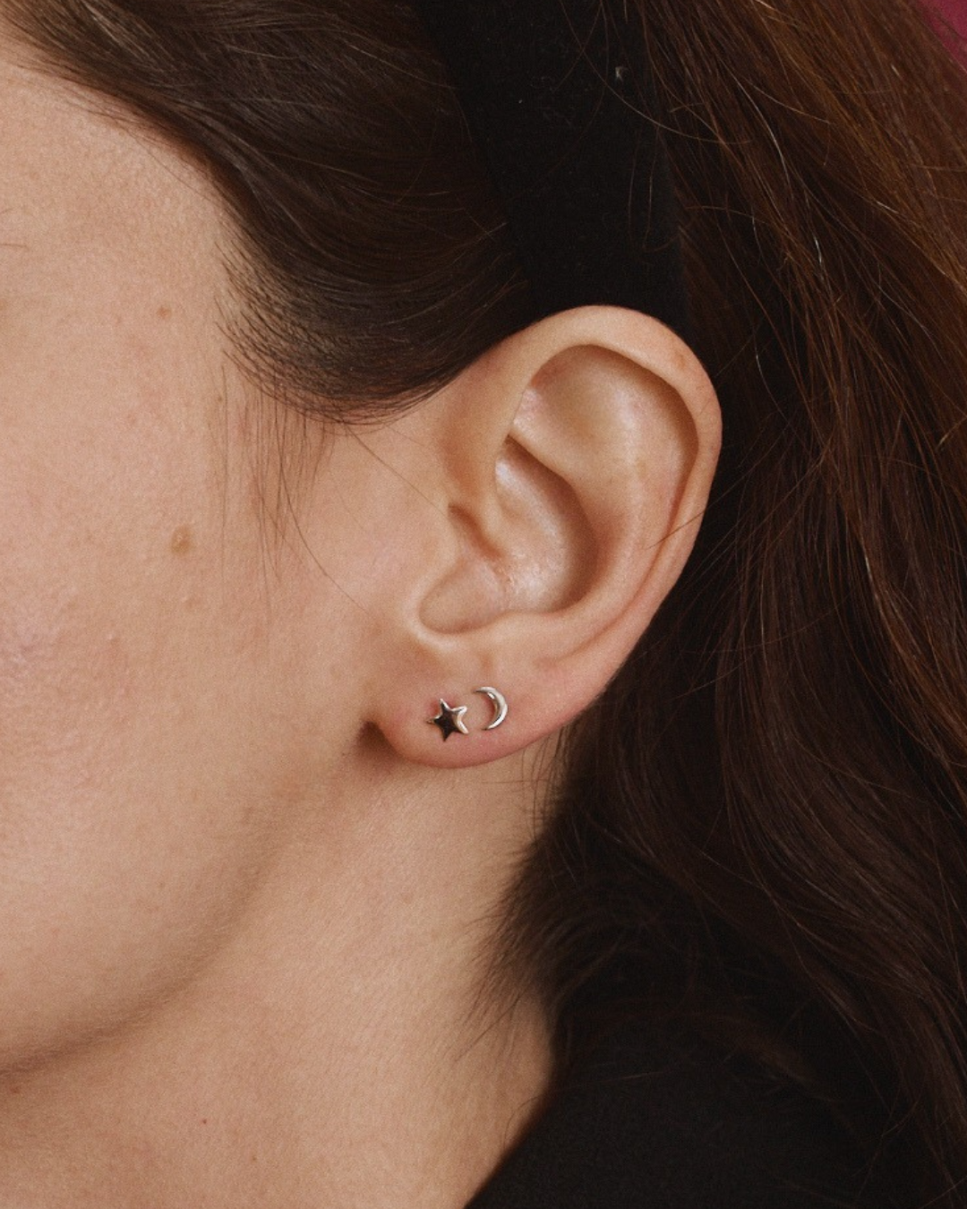 PETITE STAR STUDS