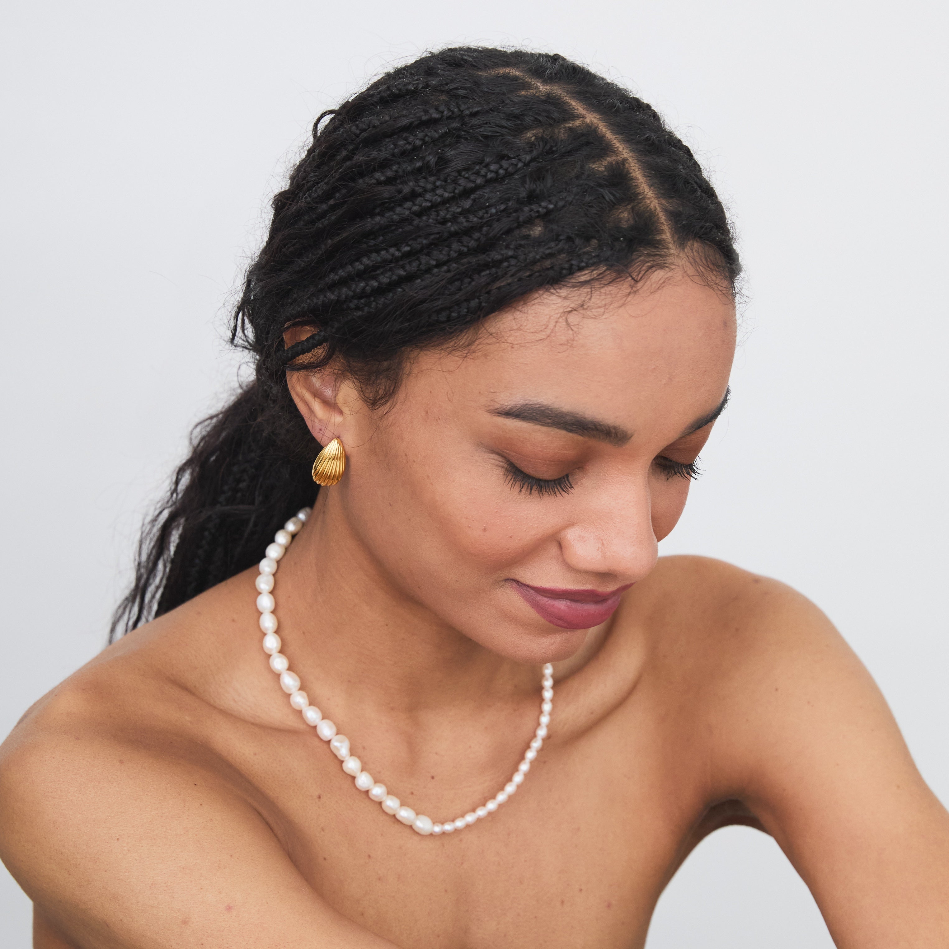ARIELLA STATEMENT STUDS