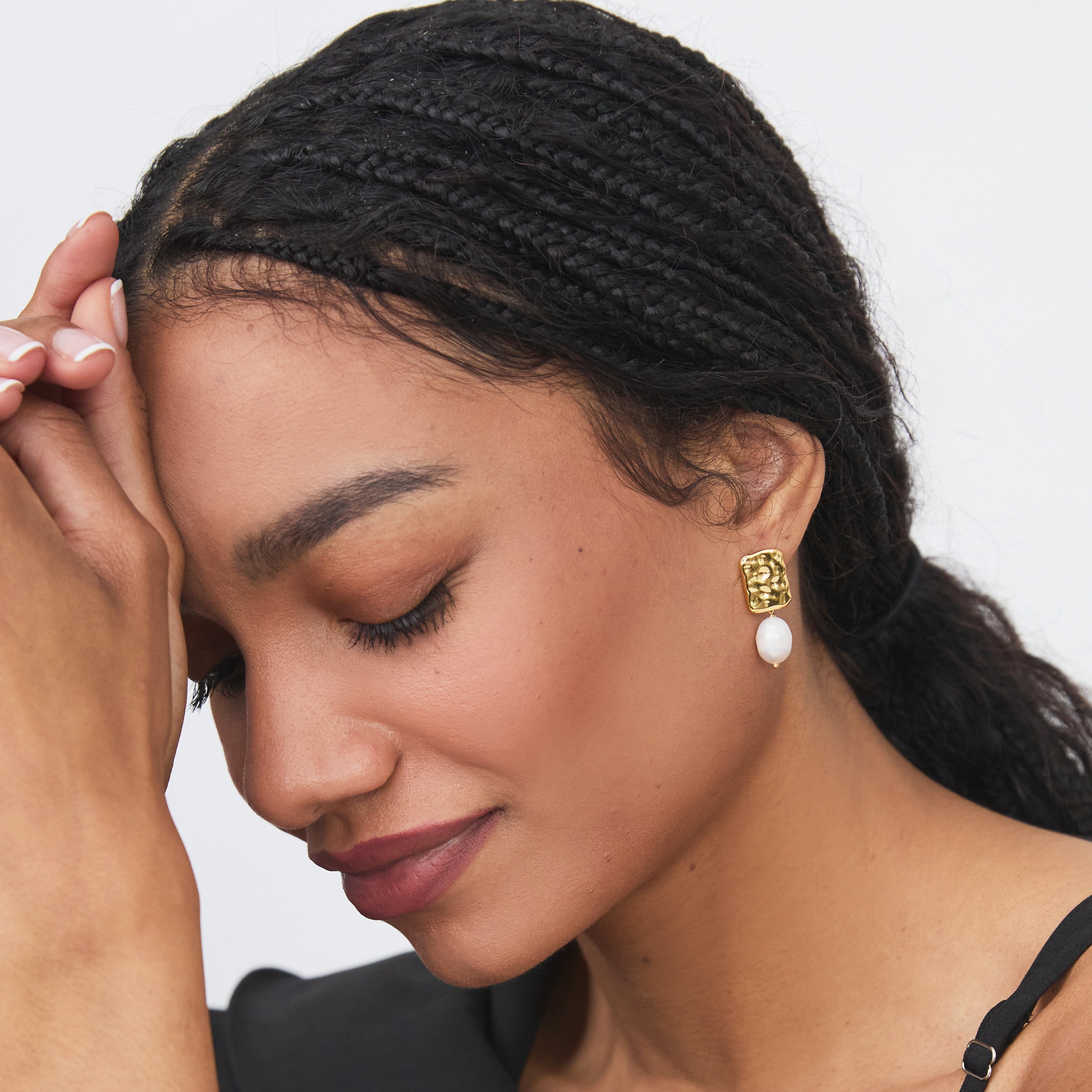 BEATRICE EARRINGS GOLD