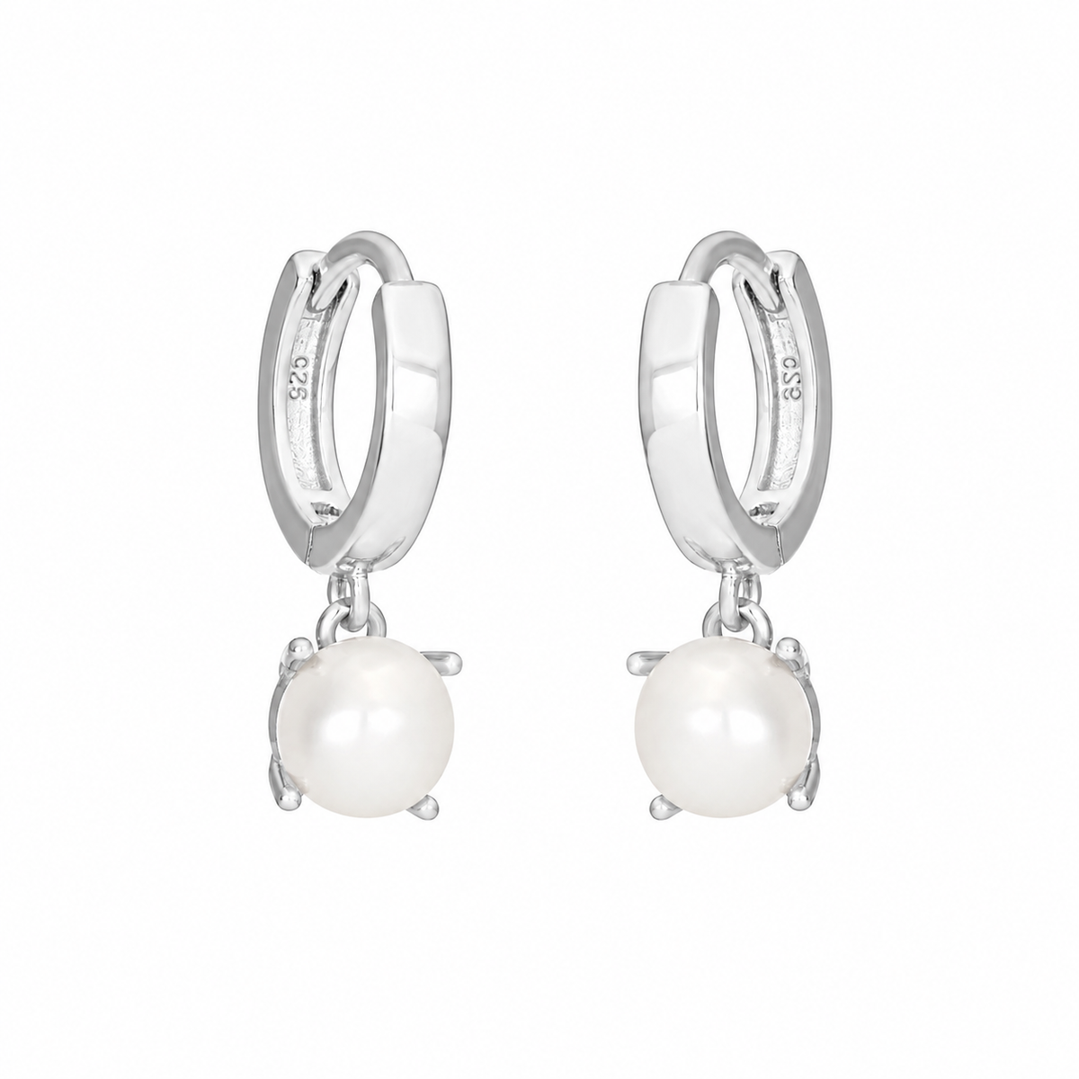 PETITE ALICE PEARL HUGGIE