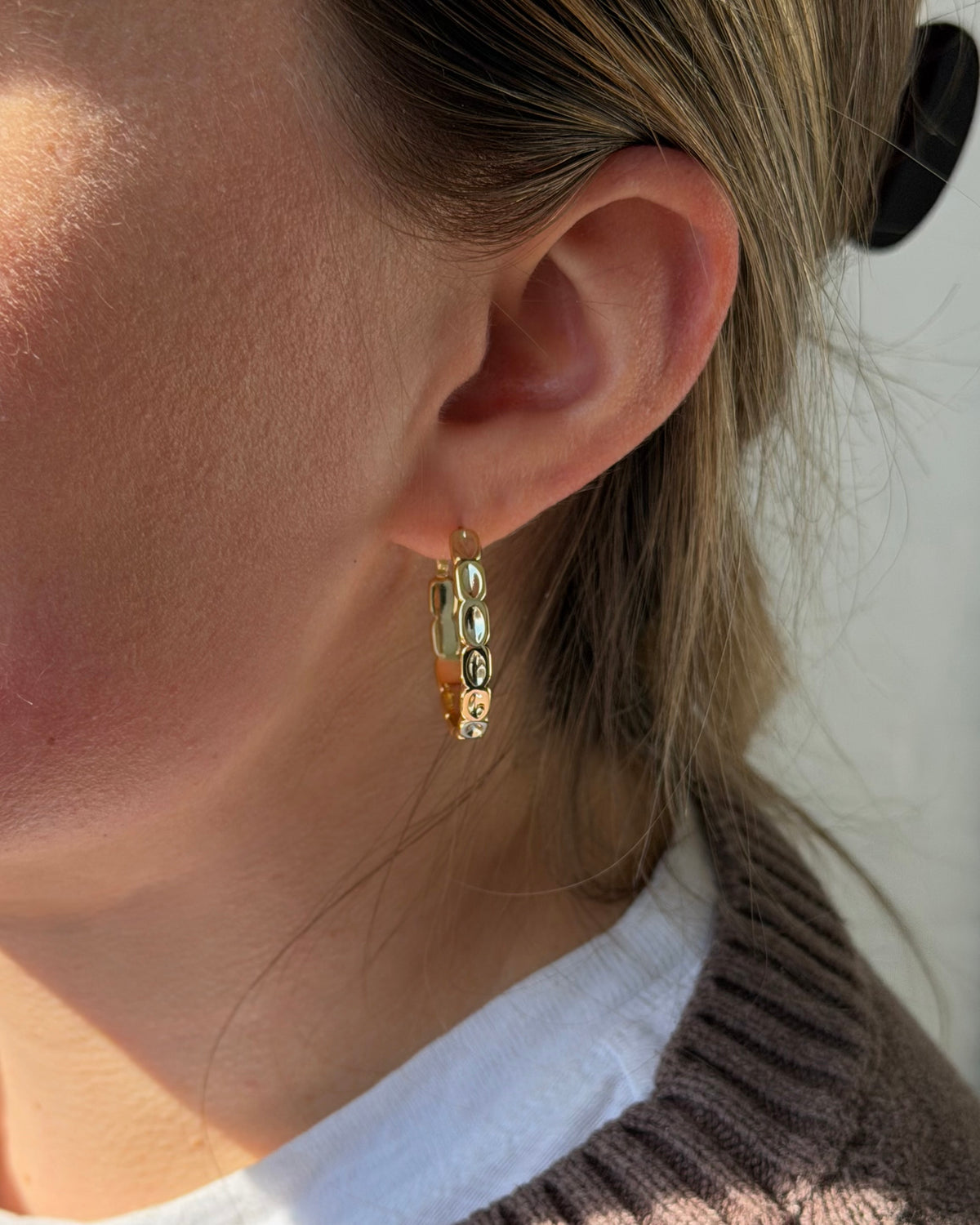 RENEE HOOPS