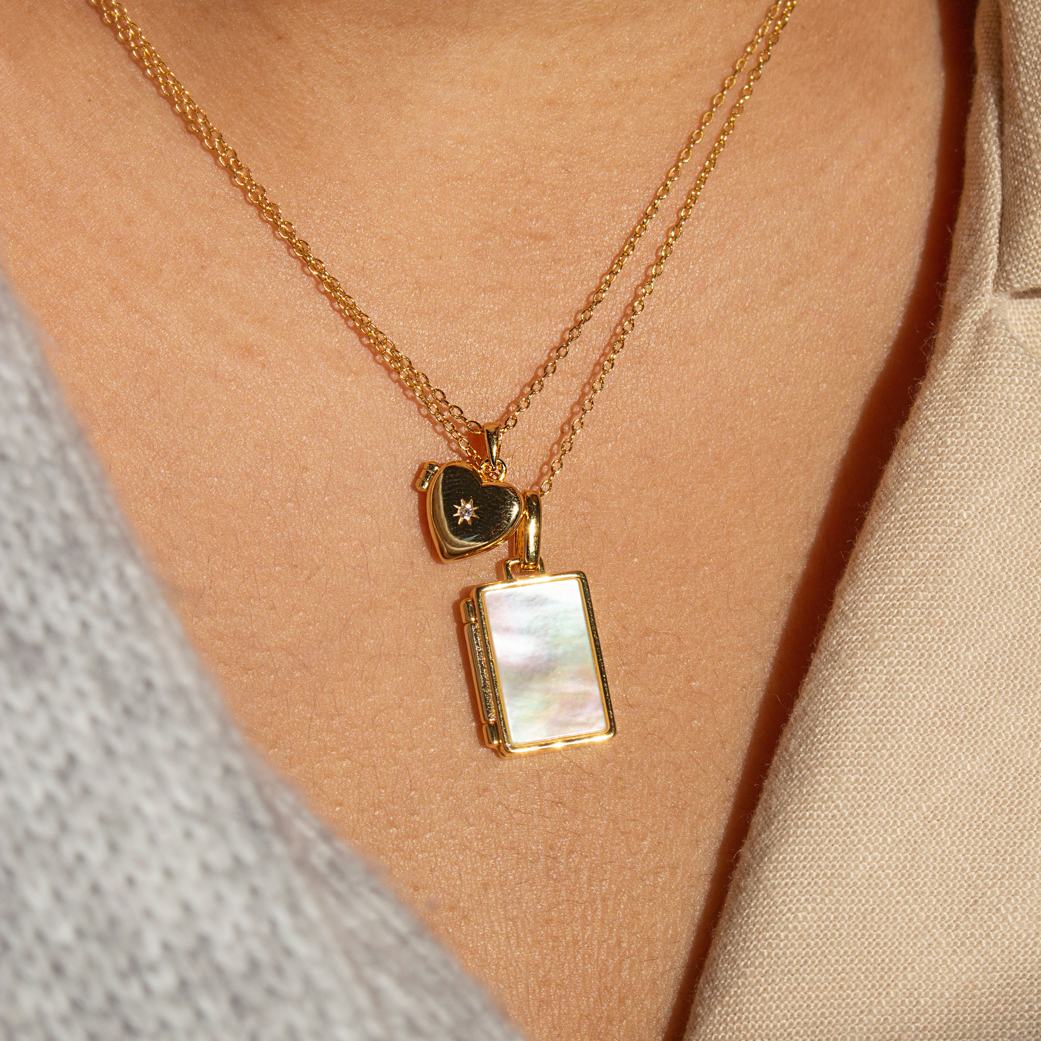 HEIRLOOM HEART LOCKET GOLD