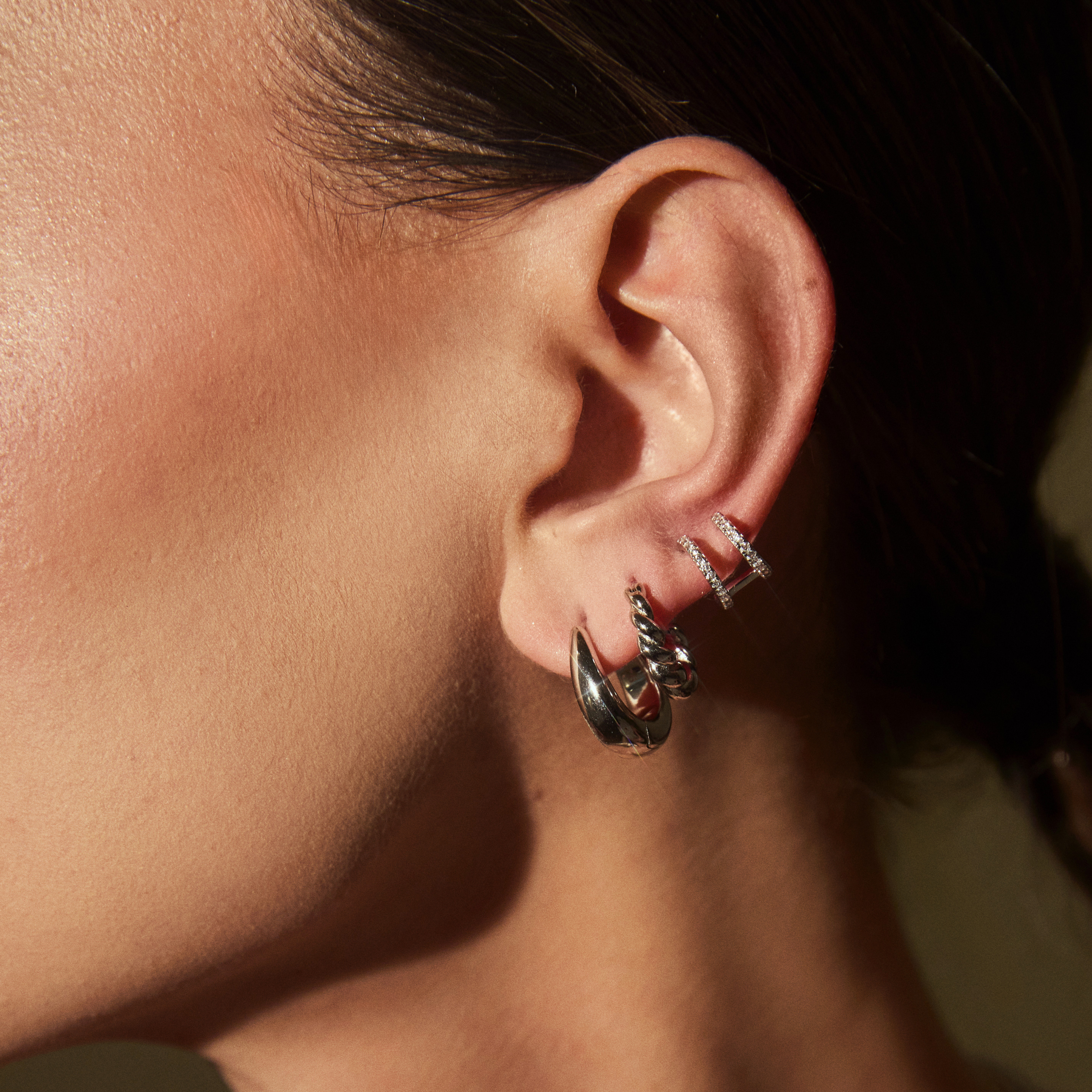 DELANEY HUGGIES SILVER