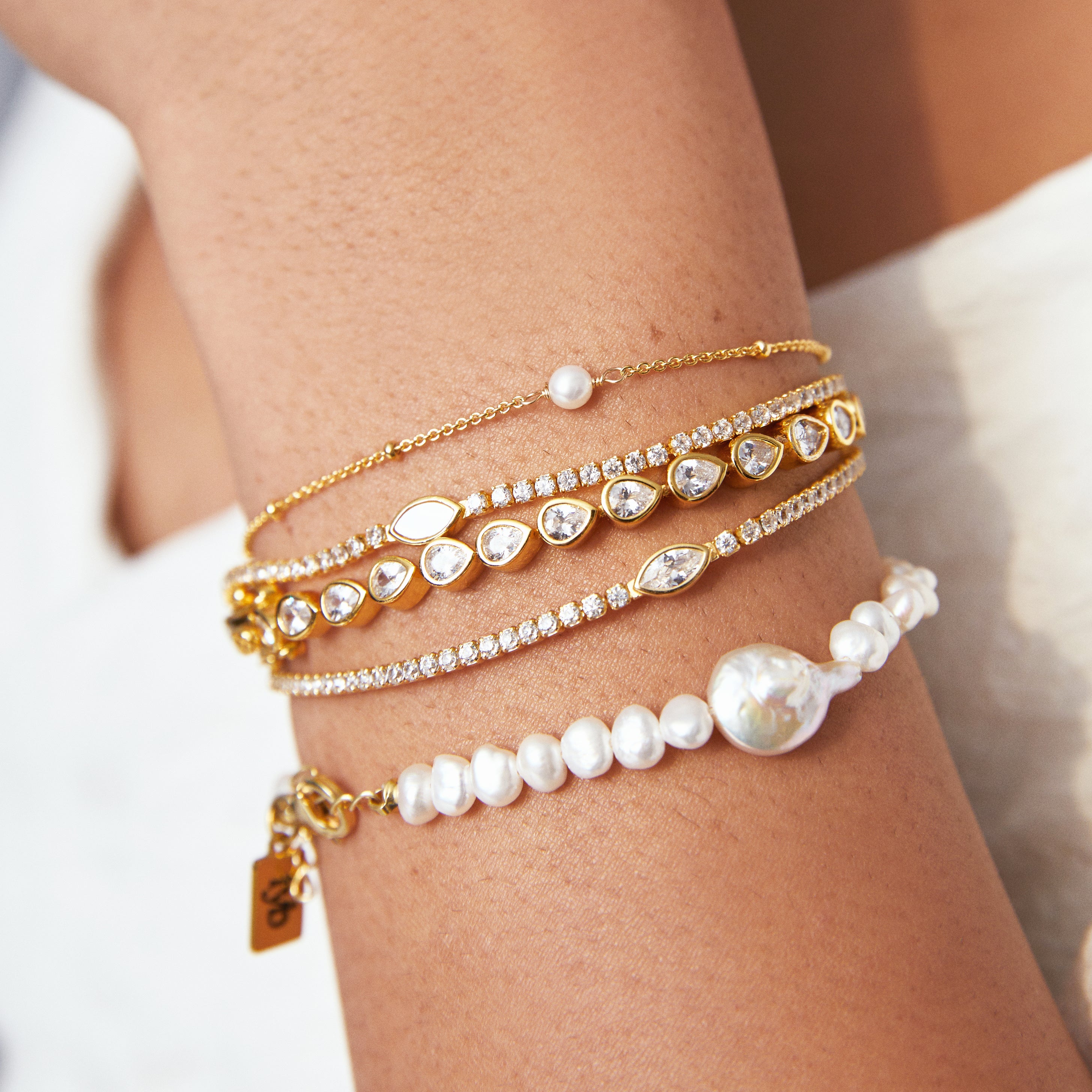 ARYA TENNIS BRACELET CRYSTAL GOLD