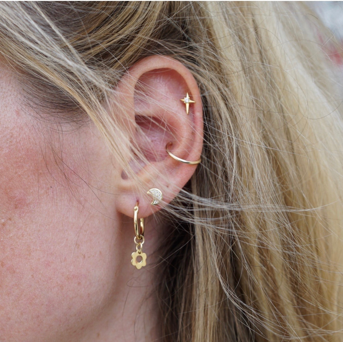 MOON STUDS GOLD - eff.Y.bee