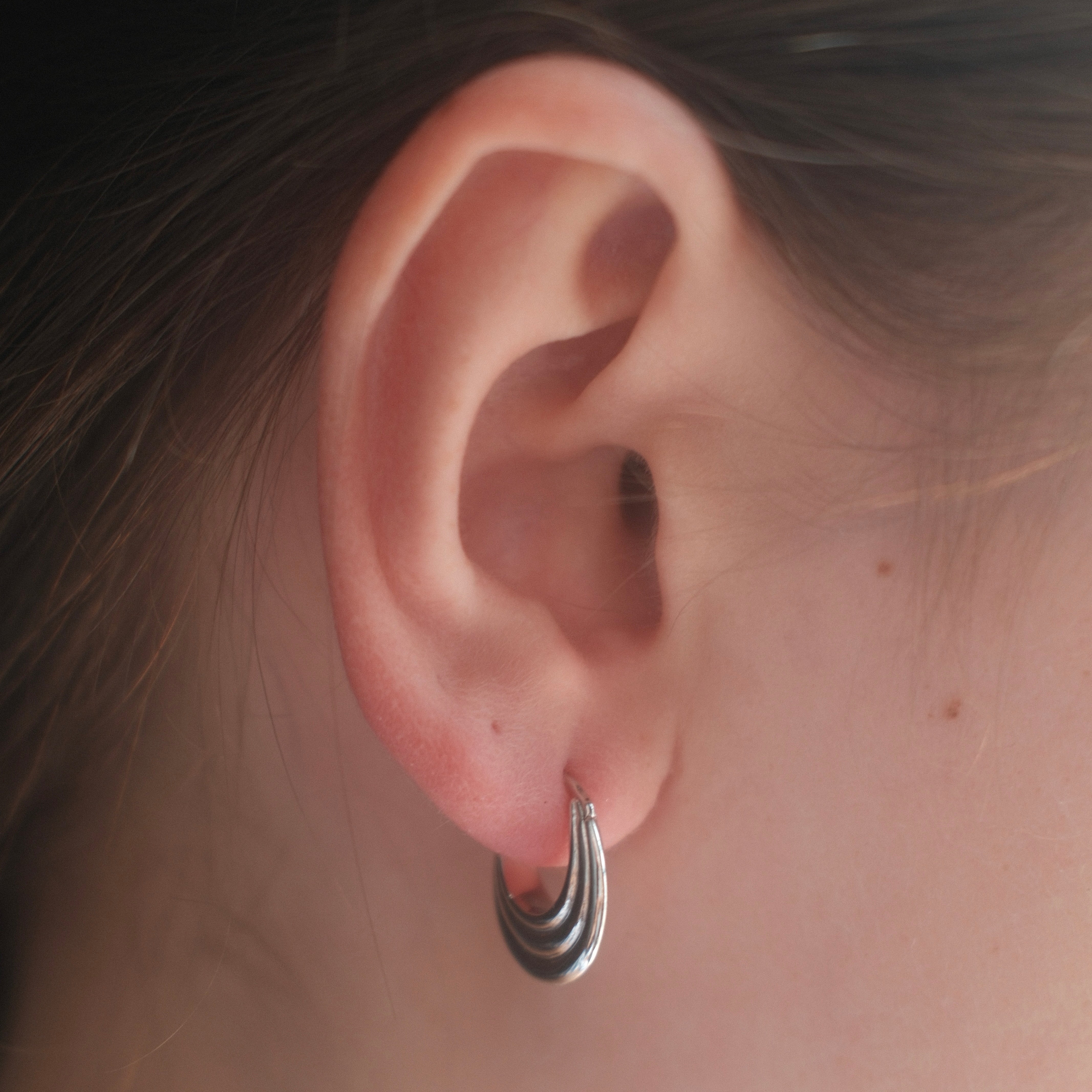 HATTIE HOOPS SILVER