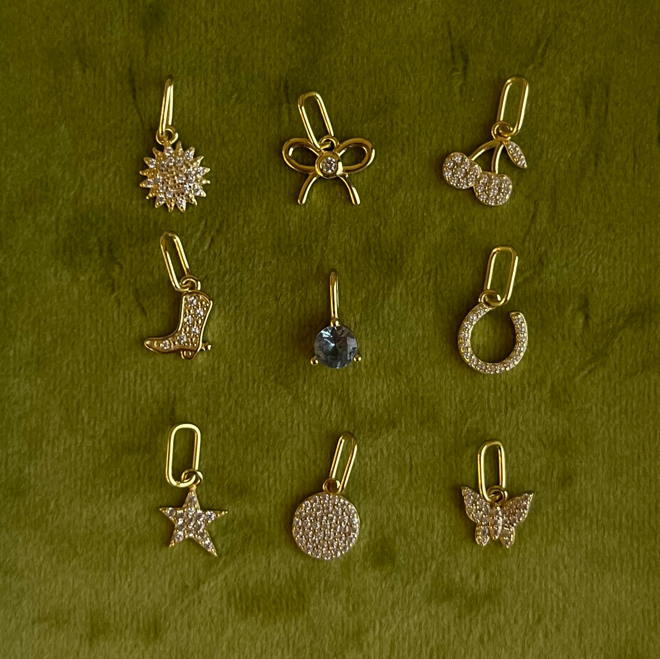 CUSTOM CHARM NECKLACE BUILDER