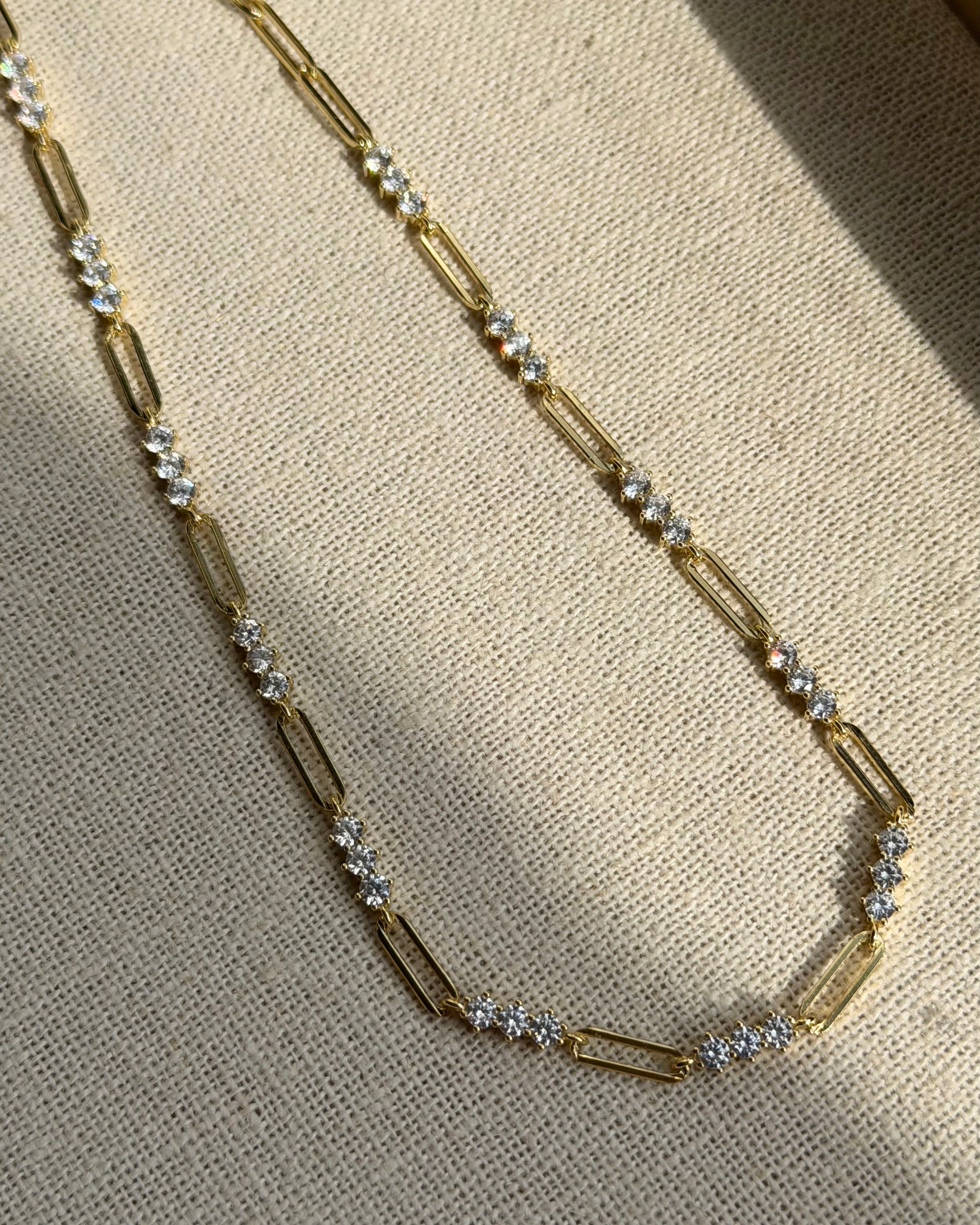 PETITE SOLEIL NECKLACE