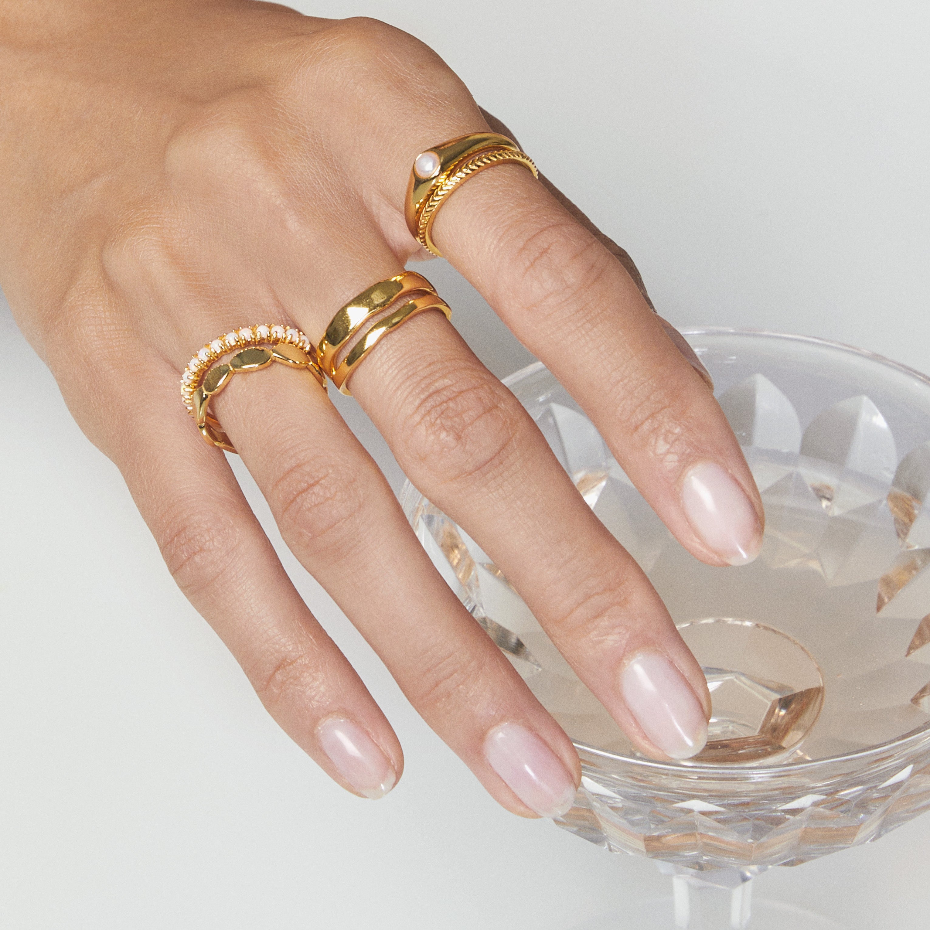 TALLULAH STATEMENT RING GOLD